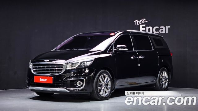 Kia Canival 2017 — photo 1