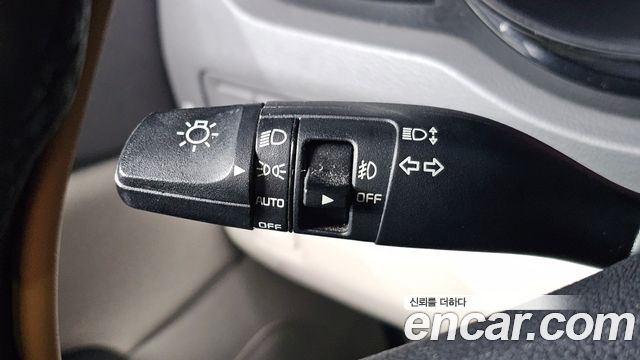 Kia Canival 2017 — photo 24