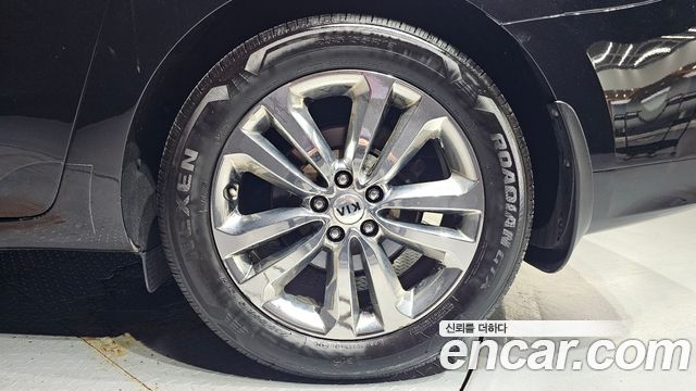 Kia Canival 2017 — photo 7