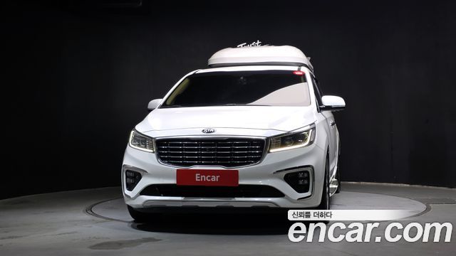 Kia Canival 2019 — photo 3