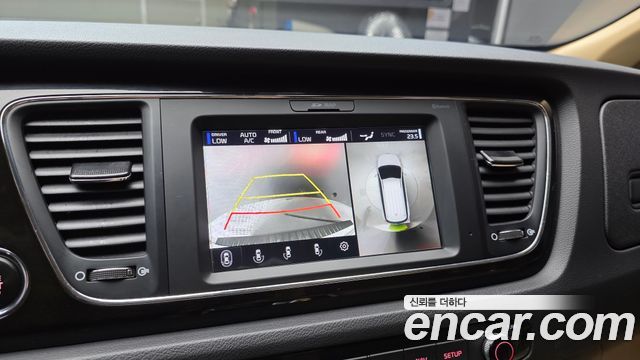 Kia Canival 2019 — photo 20