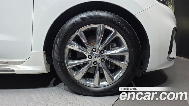 Kia Canival 2019 — photo 7