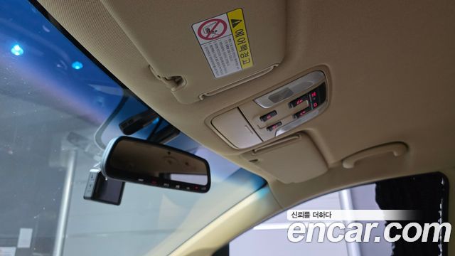 Kia Canival 2019 — photo 30
