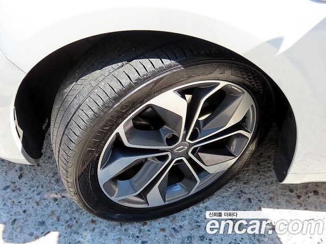 Renault Korea SM6 2019 — photo 20