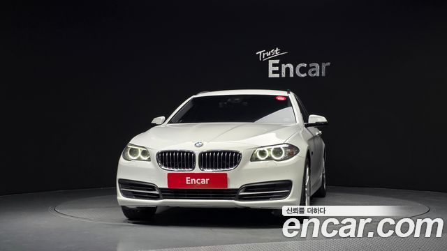 BMW 5-Series 2015 — photo 3