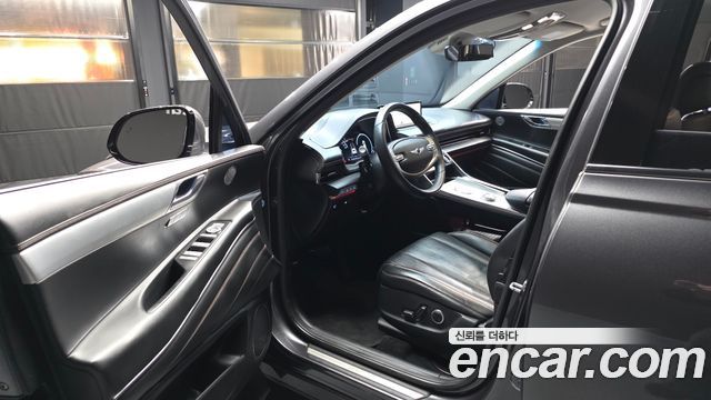 Genesis GV80 2020 — photo 13