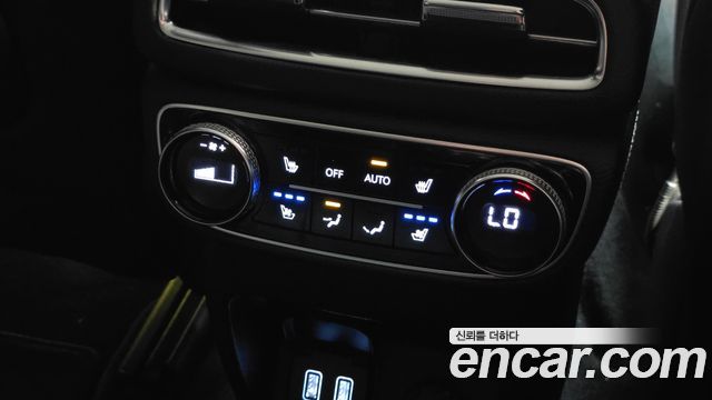 Genesis GV80 2020 — photo 25