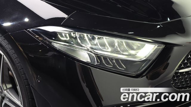Mercedes-Benz CLS-Class 2022 — photo 8