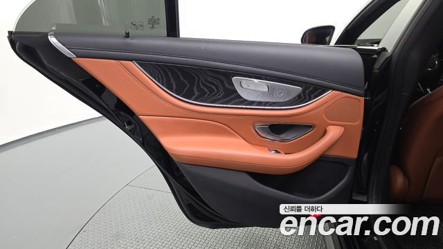Mercedes-Benz CLS-Class 2022 — photo 15