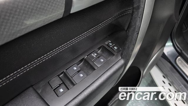 Chevrolet Korea Captiva 2016 — photo 27