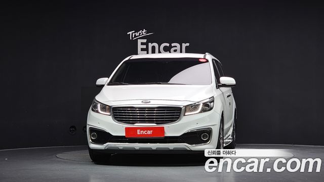 Kia Canival 2015 — photo 3
