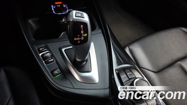 BMW 1-Series 2014 — photo 9