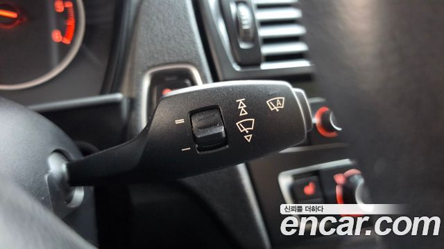 BMW 1-Series 2014 — photo 17
