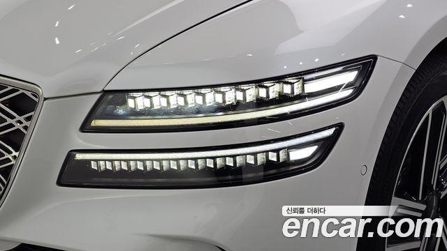 Genesis G80 2025 — photo 8