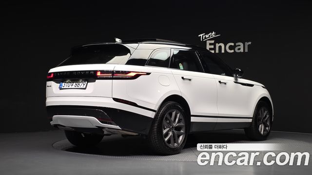 Land Rover Range Rover Velar 2026 — photo 2