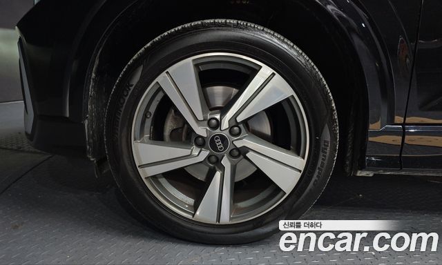 Audi Q2 2023 — photo 5