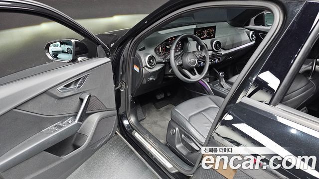 Audi Q2 2023 — photo 17