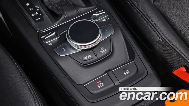 Audi Q2 2023 — photo 25