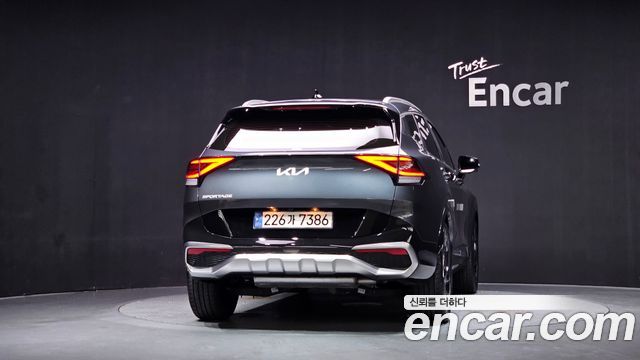Kia Sportage 2022 — photo 4