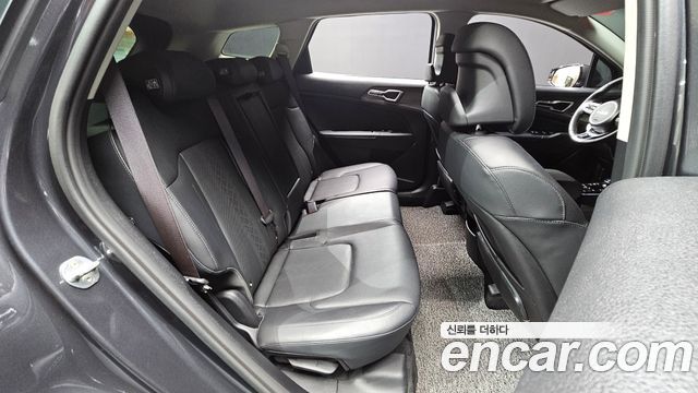 Kia Sportage 2022 — photo 18
