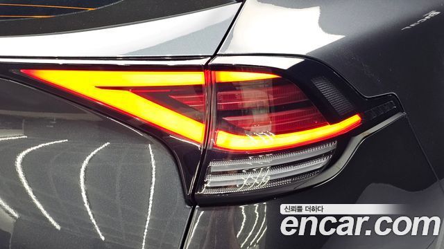 Kia Sportage 2022 — photo 9