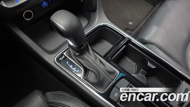 Hyundai Sonata 2018 — photo 12