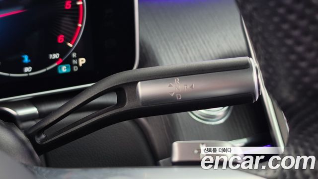 Mercedes-Benz S-Class 2021 — photo 12