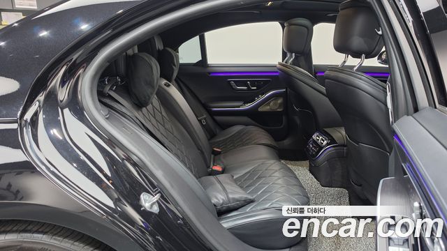 Mercedes-Benz S-Class 2021 — photo 17
