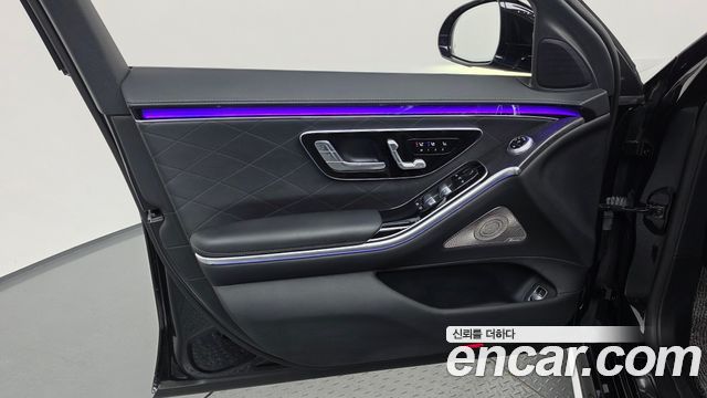 Mercedes-Benz S-Class 2021 — photo 14