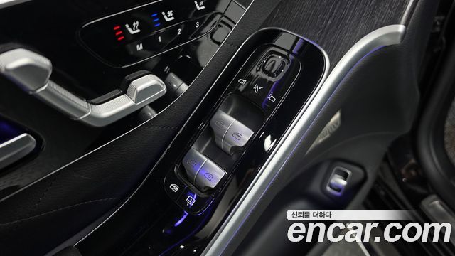 Mercedes-Benz S-Class 2021 — photo 35