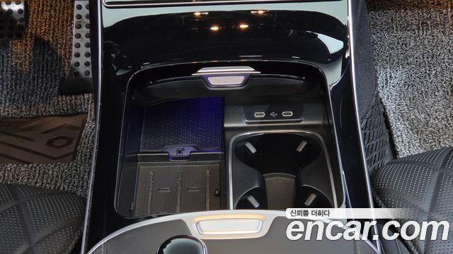 Mercedes-Benz S-Class 2021 — photo 38