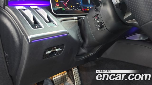 Mercedes-Benz S-Class 2021 — photo 41
