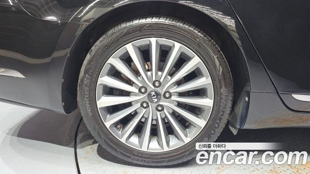 Kia K7 2017 — photo 5