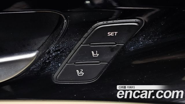 Kia K7 2017 — photo 23
