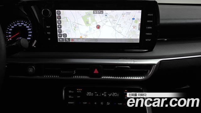 Kia K5 2021 — photo 18