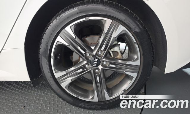 Kia K5 2021 — photo 7