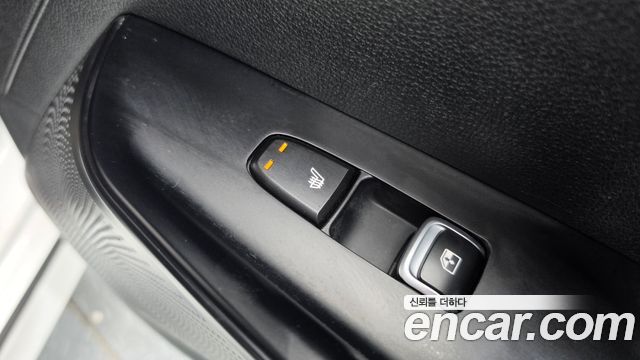 Kia K5 2021 — photo 30