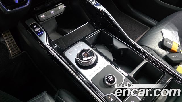 Kia Sorento 2022 — photo 12
