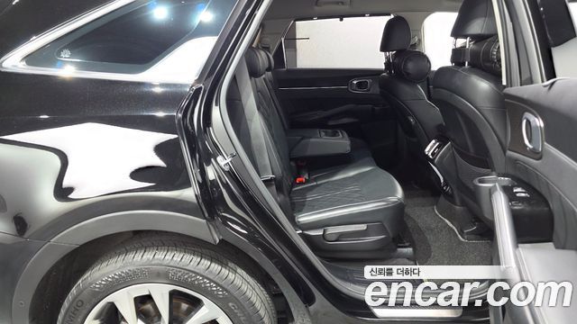 Kia Sorento 2022 — photo 17