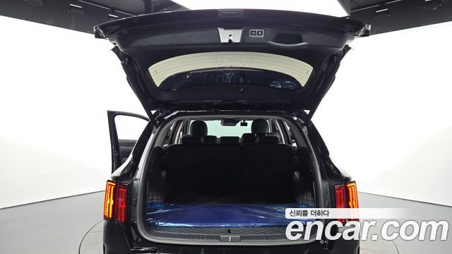 Kia Sorento 2022 — photo 25