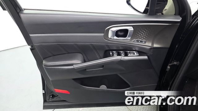 Kia Sorento 2022 — photo 14