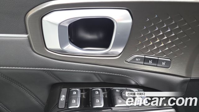 Kia Sorento 2022 — photo 29