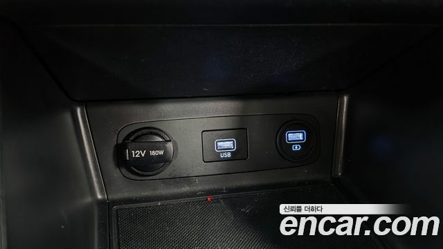 Hyundai Sonata 2022 — photo 23