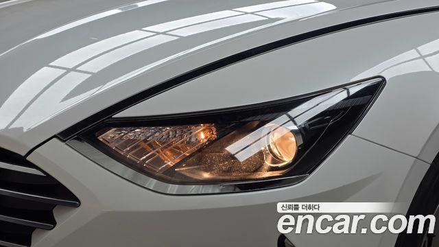 Hyundai Sonata 2022 — photo 8