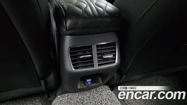 Hyundai Sonata 2022 — photo 29