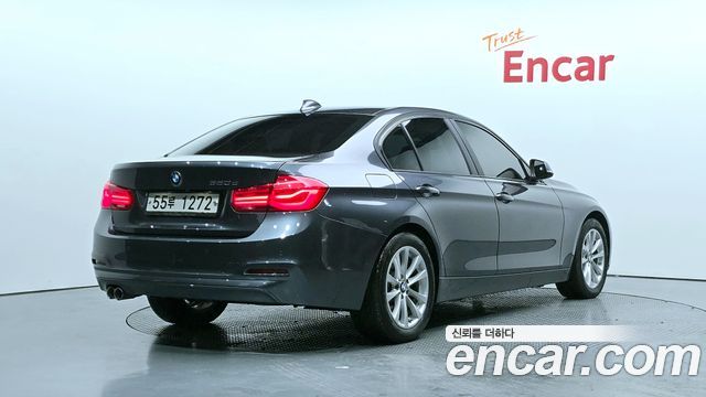 BMW 3-Series 2017 — photo 2