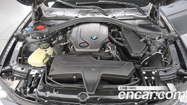 BMW 3-Series 2017 — photo 6