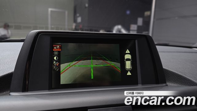 BMW 1-Series 2015 — photo 14