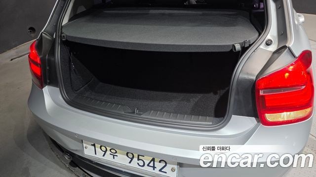 BMW 1-Series 2015 — photo 20