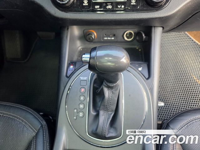 Kia Sportage 2013 — photo 9